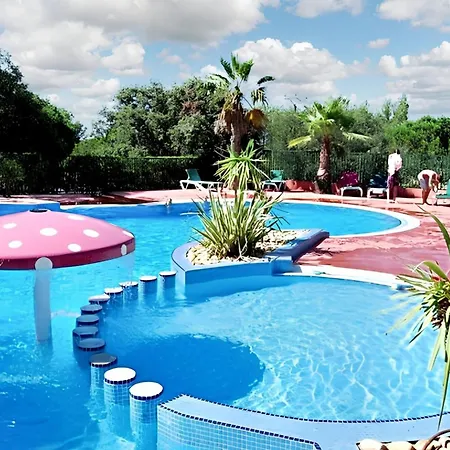 Paisible A Avec Piscine Partagee Agde