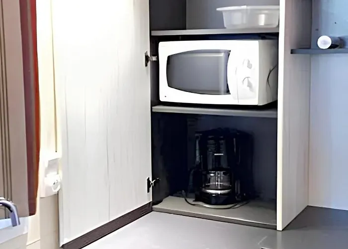 Paisible à Avec Piscine Partagée Casa vacanze *